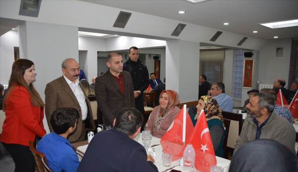 Banaz Kaymakamı Aydemir'den gazi ve şehit ailelerine: "Herhangi bir sorununuz olduğunda emrinizdeyiz"