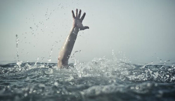 İzmir'in Urla ilçesinde 65 yaşındaki kişi denizde boğuldu