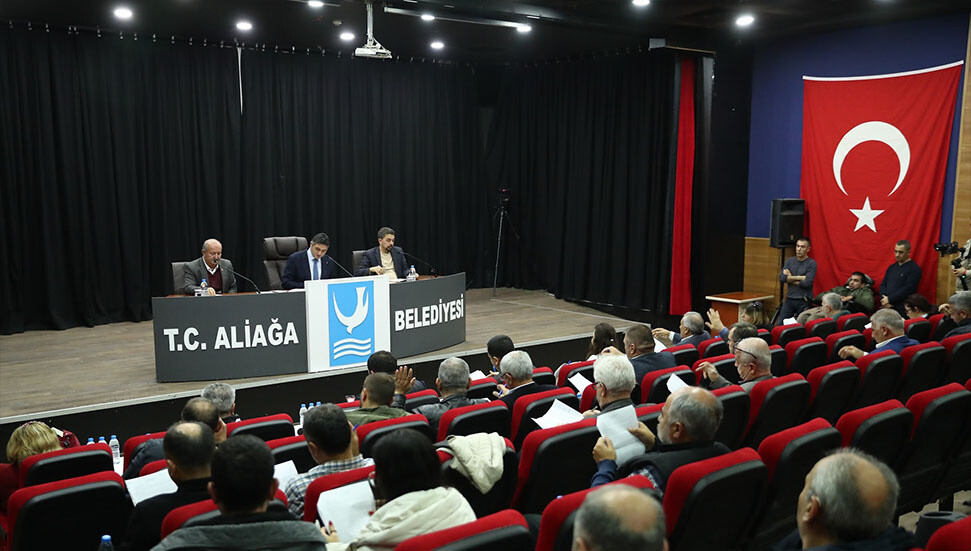 Aliağa Belediyesi yılın ilk meclisi için toplandı