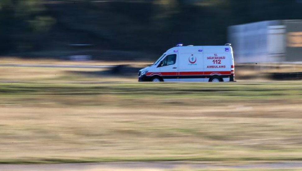 İzmir'de komşularının darbettiği çift hastaneye kaldırıldı