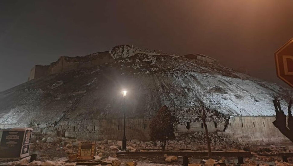 Antep Kalesi yıkıldı