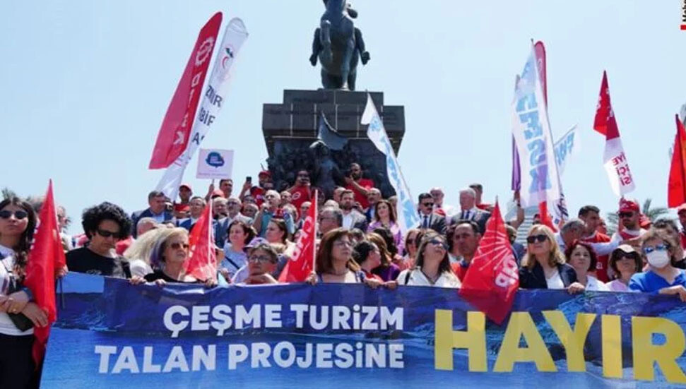Çeşme Projesi’ne karşı dev eylem... Soyer: "Son nefesime kadar koruyacağım!"