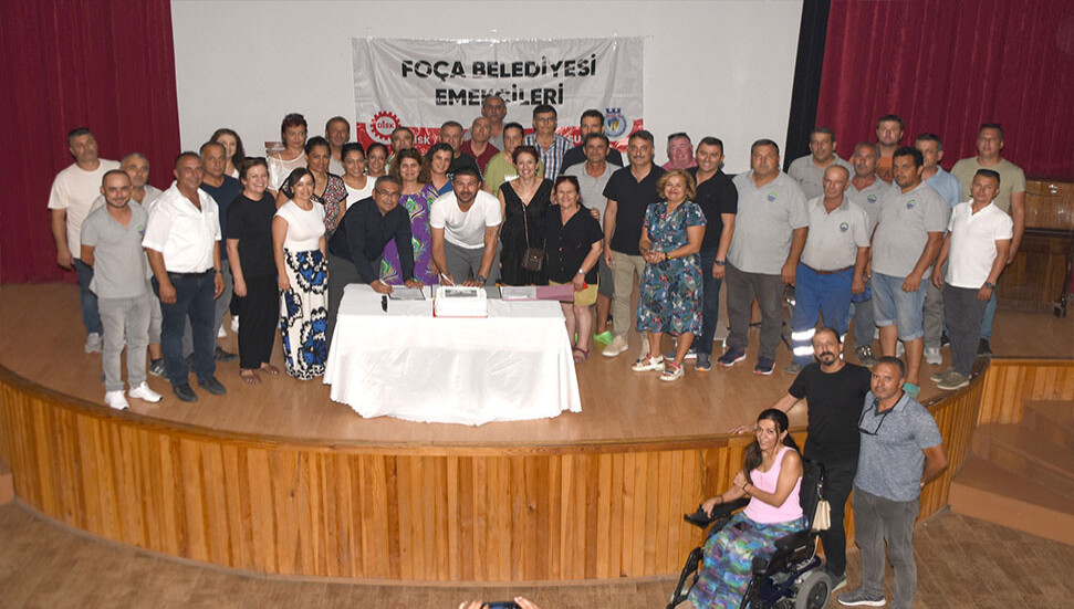 Foça Belediyesi işçilerinin ücretleri iyileştirildi