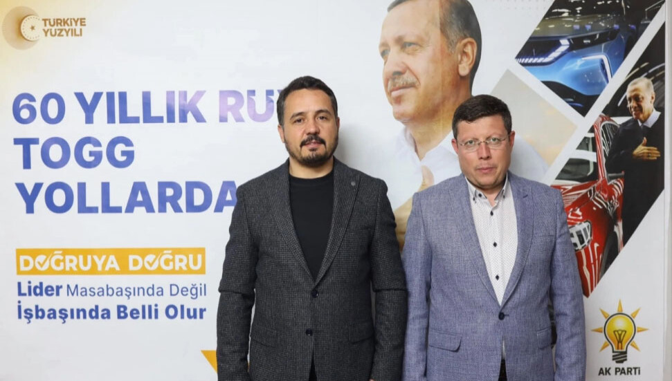 AK Parti Uşak İl Başkanlığı'na Himmet Yaşar atandı