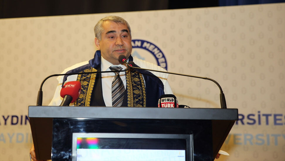 Aydın Adnan Menderes Üniversitesi Rektörü Prof. Dr. Bülent Kent oldu