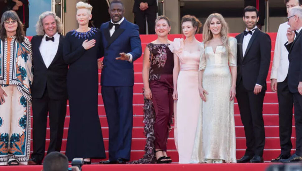 Ünlü Türk oyuncular dünya yıldızlarıyla Cannes Film Festivali'nin kırmızı halısında