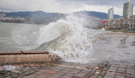 Dr. Kısacık: “İzmir’de taşkın yağmurdan değil denizin yükselmesinden kaynaklanıyor”