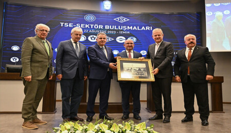 TSE'nin sektör buluşması İzmir'de yapıldı