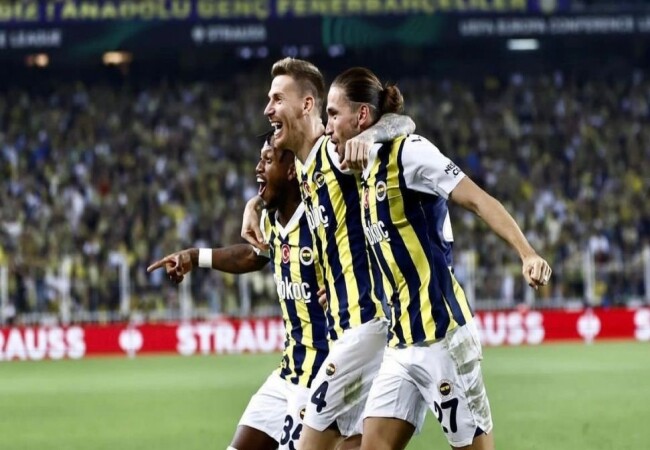 Fenerbahçe Konferans Ligi'ne galibiyet ile başladı