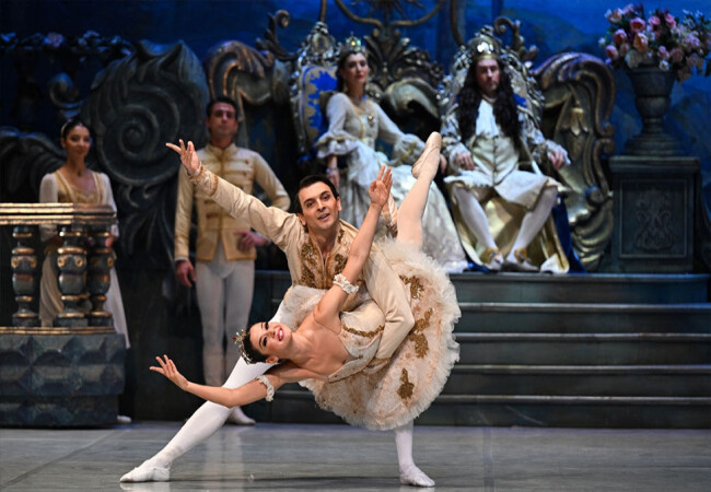 İzmir Devlet Opera ve Balesi "Uyuyan Güzel" balesiyle sahne alacak